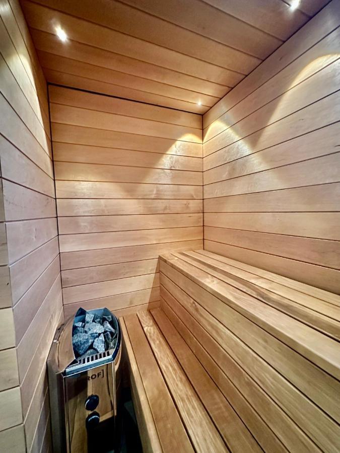 Elegant Apartment With Sauna In The Center Рованиеми Экстерьер фото