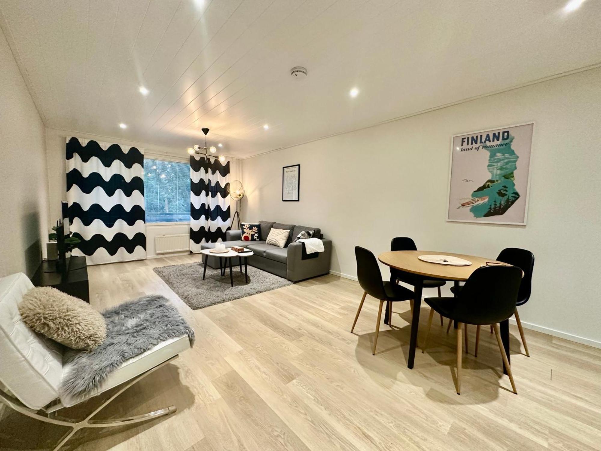 Elegant Apartment With Sauna In The Center Рованиеми Экстерьер фото